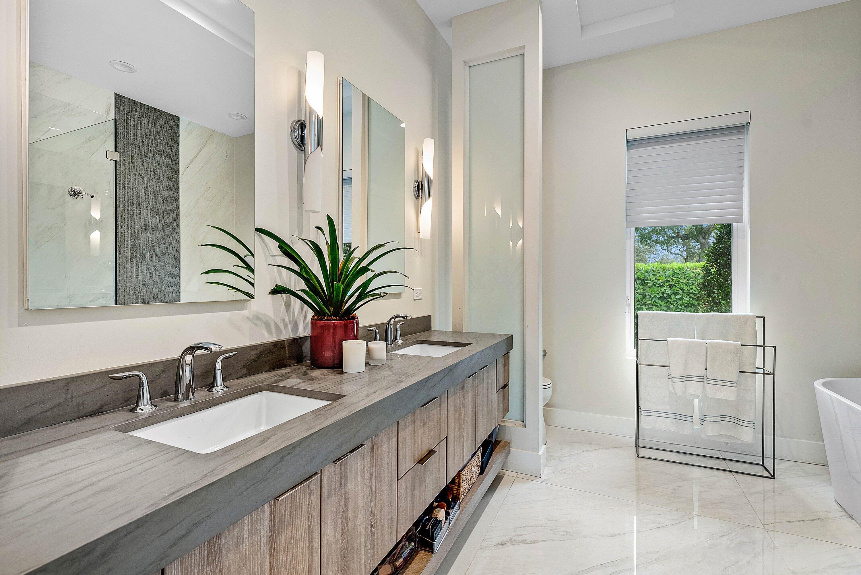 217 Gulfstream Boulevard