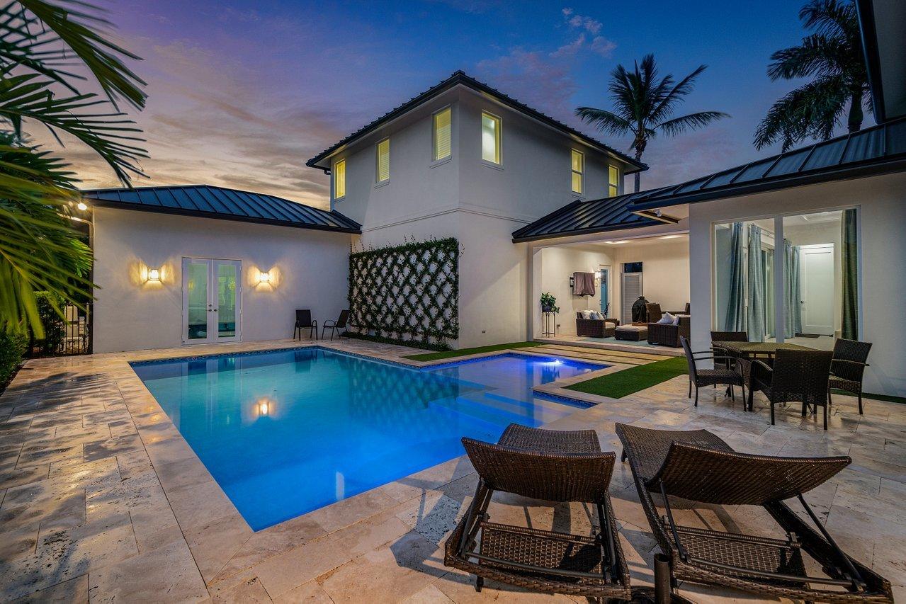 217 Gulfstream Boulevard