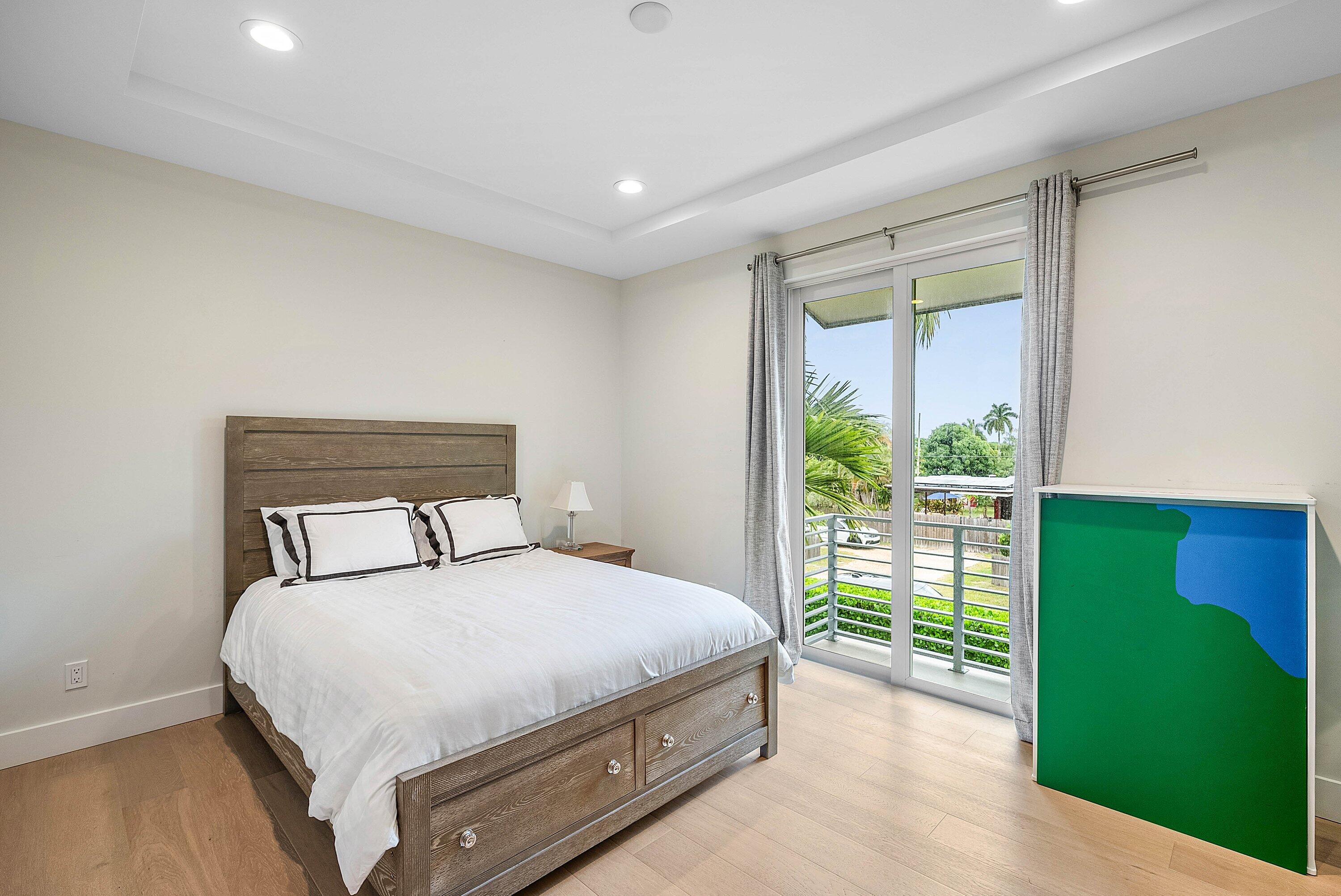 217 Gulfstream Boulevard