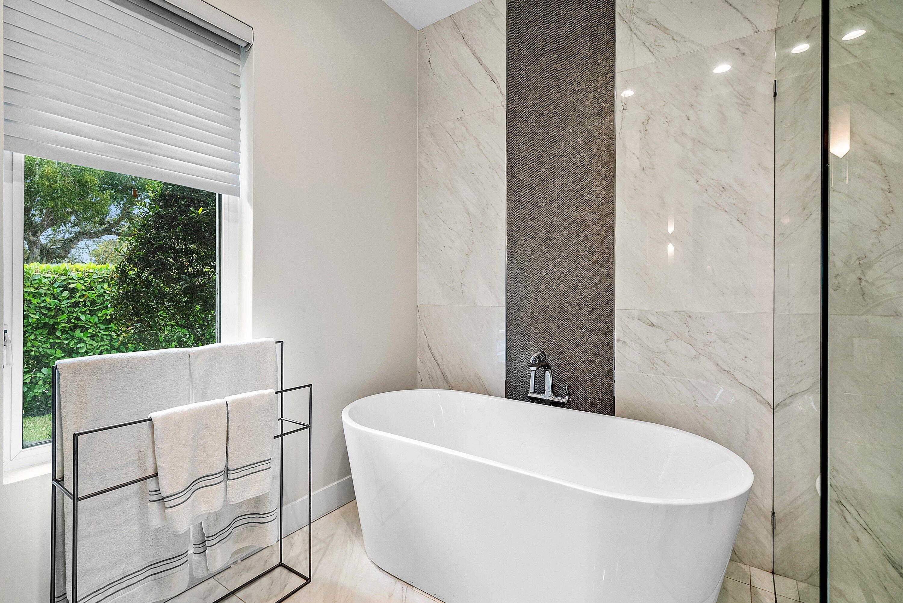 217 Gulfstream Boulevard