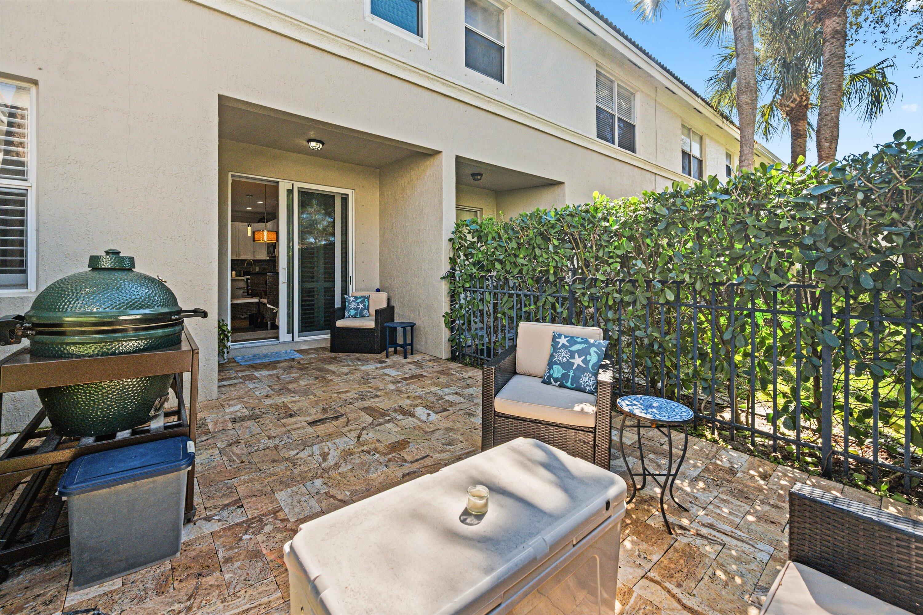6058 Seminole Gardens Circle