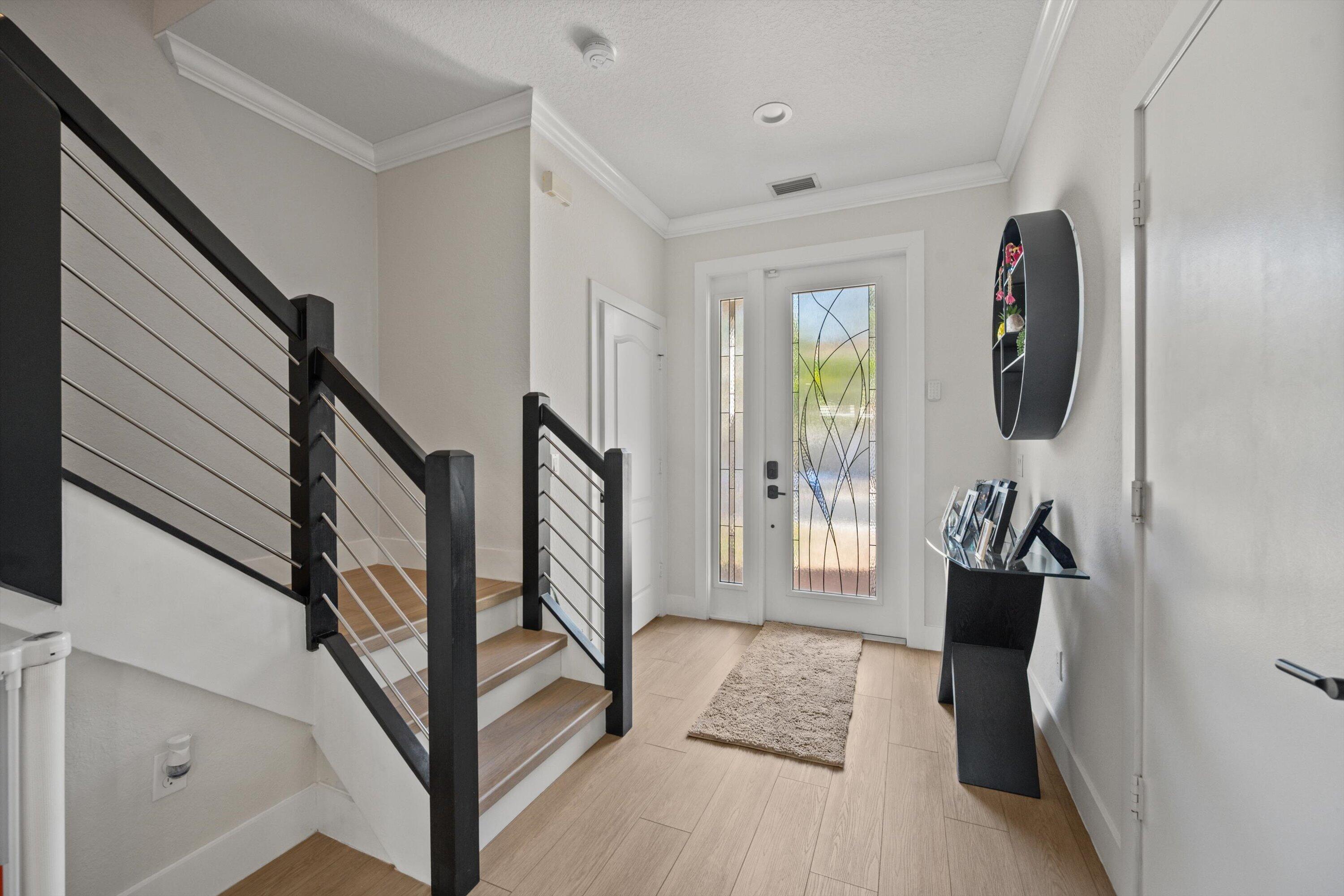 6058 Seminole Gardens Circle