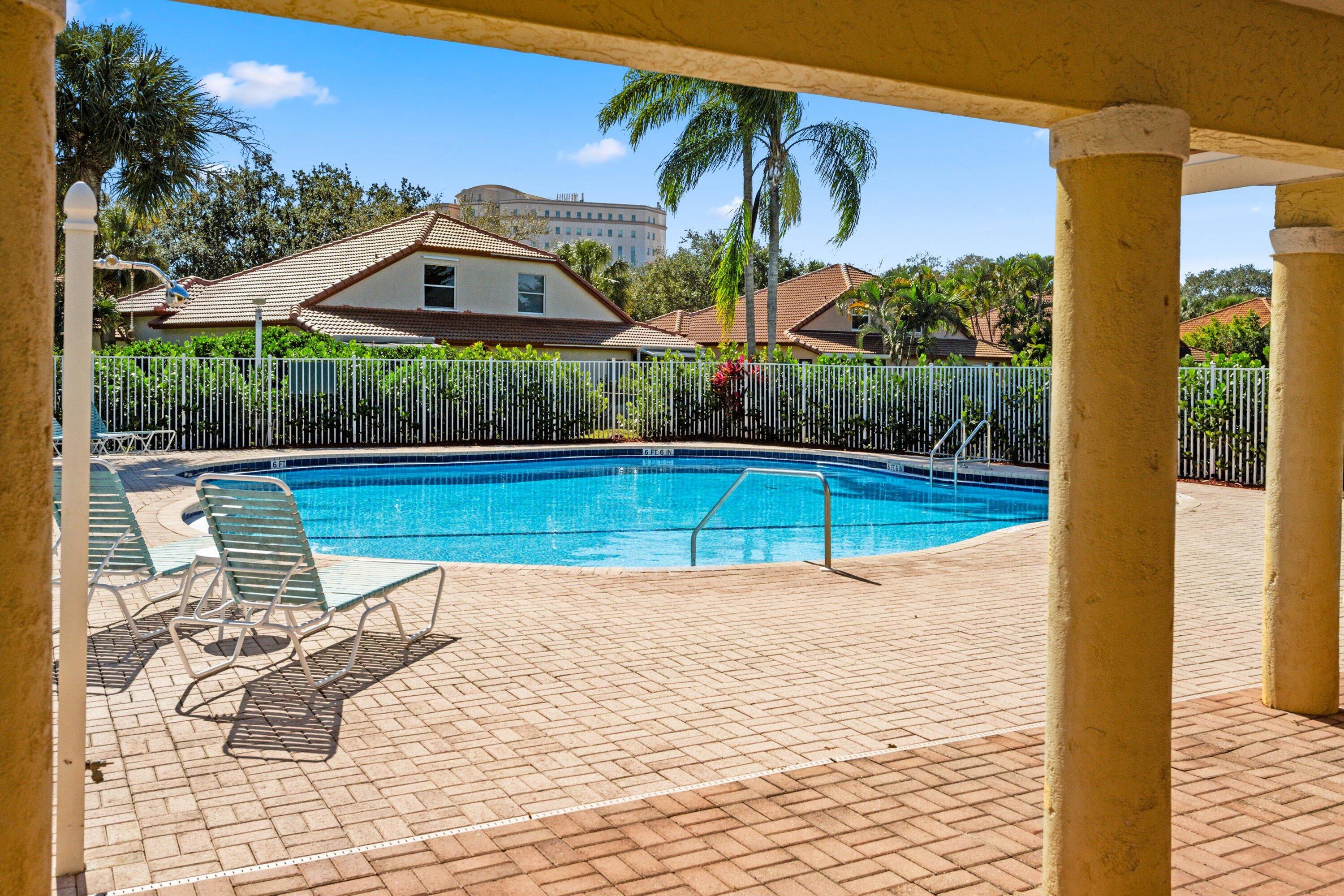 6058 Seminole Gardens Circle