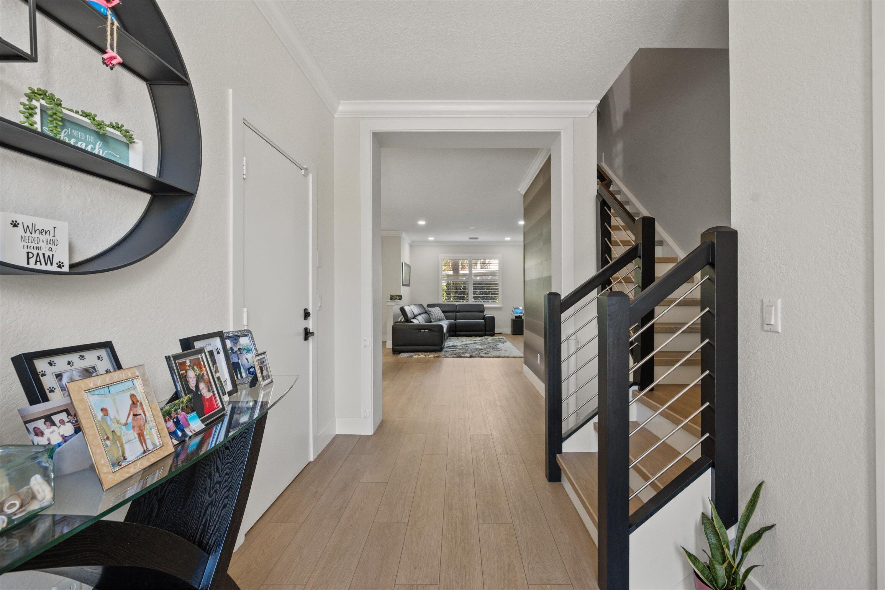 6058 Seminole Gardens Circle