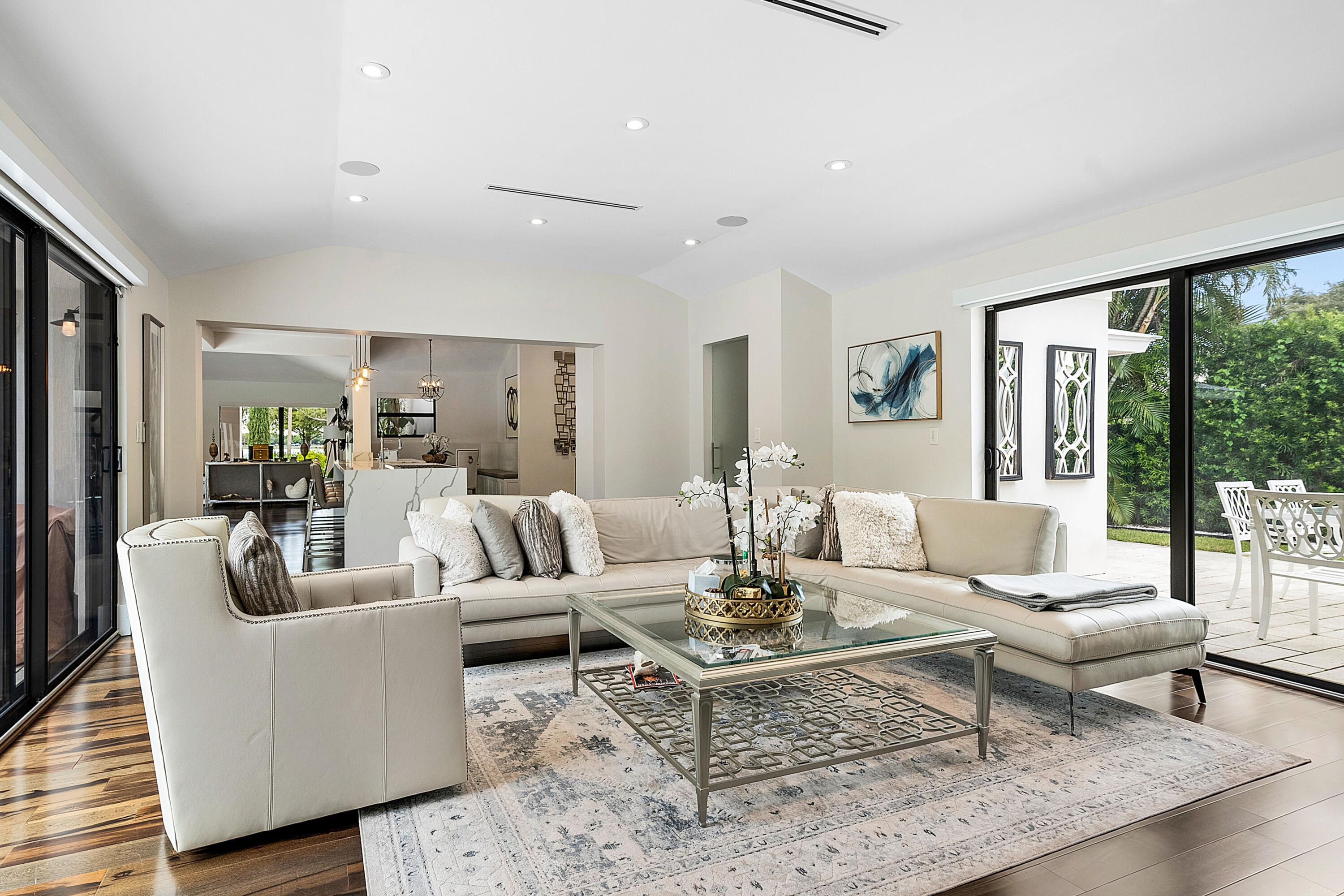 1117 Lake Drive