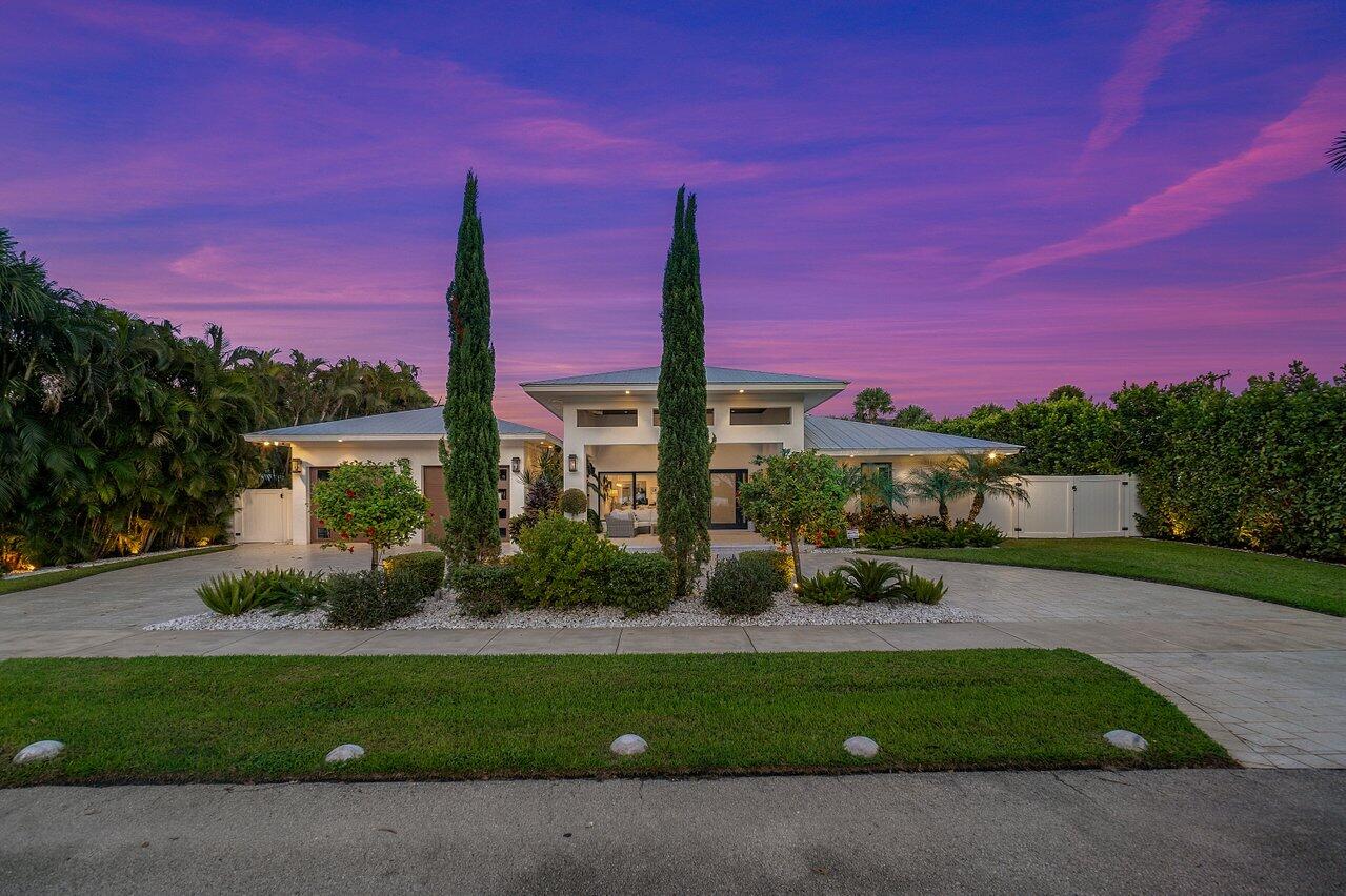 1117 Lake Drive