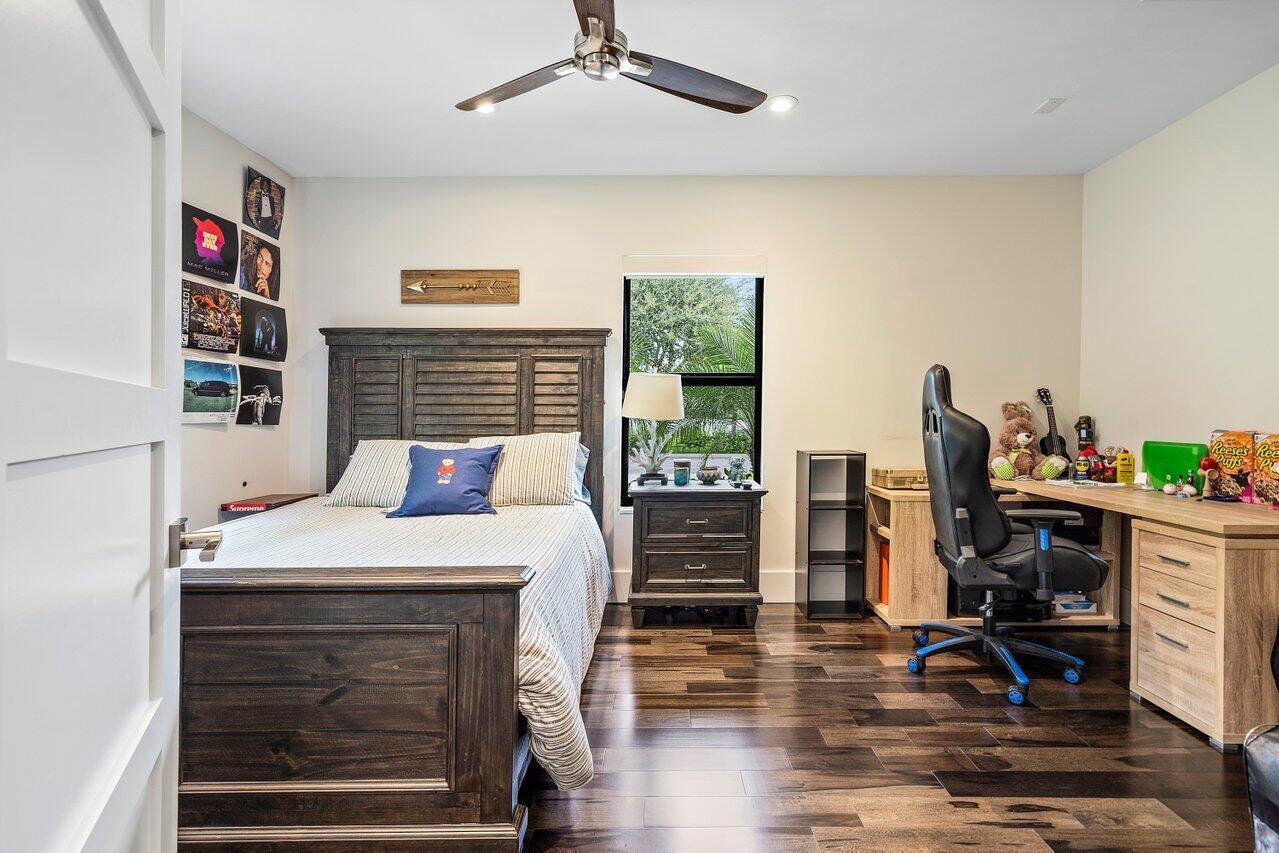 1117 Lake Drive