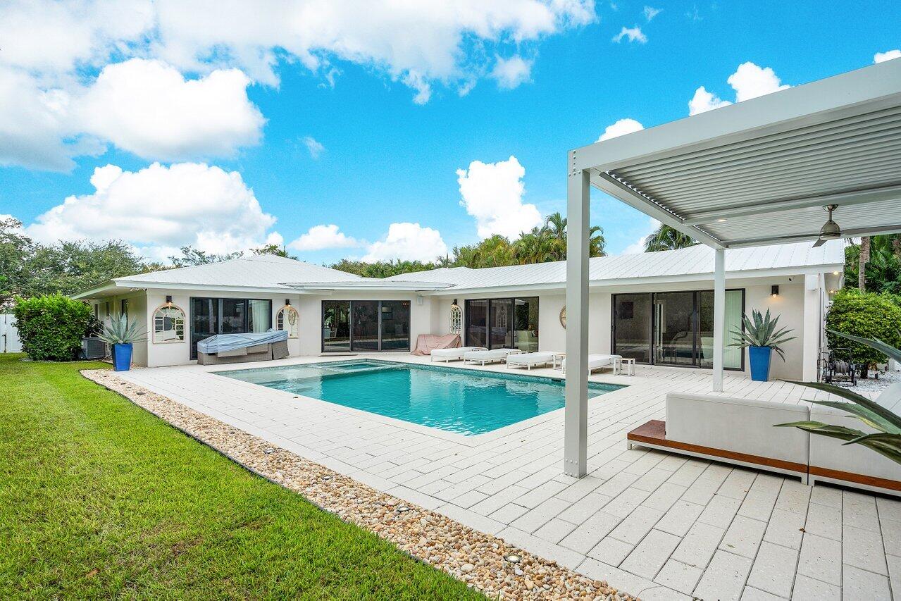 1117 Lake Drive