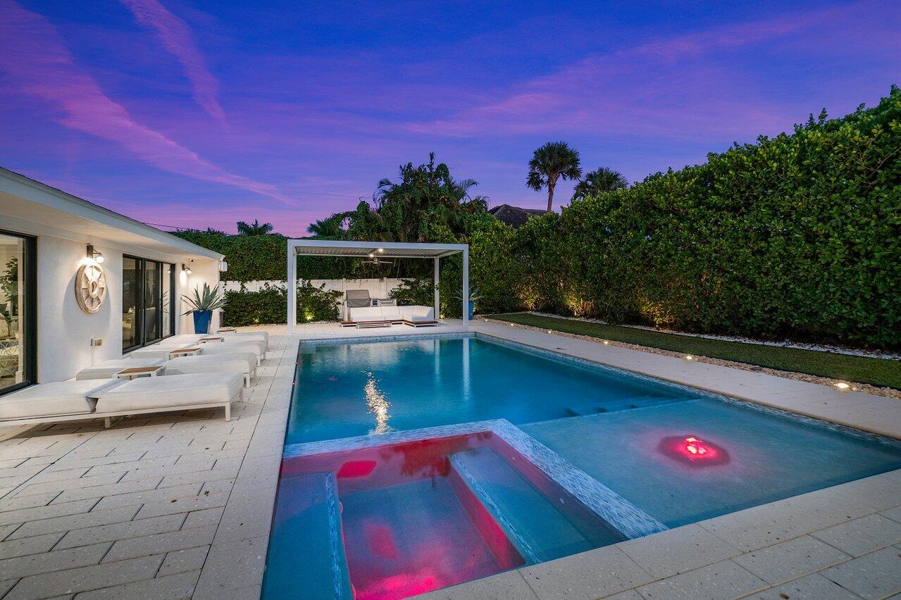 1117 Lake Drive