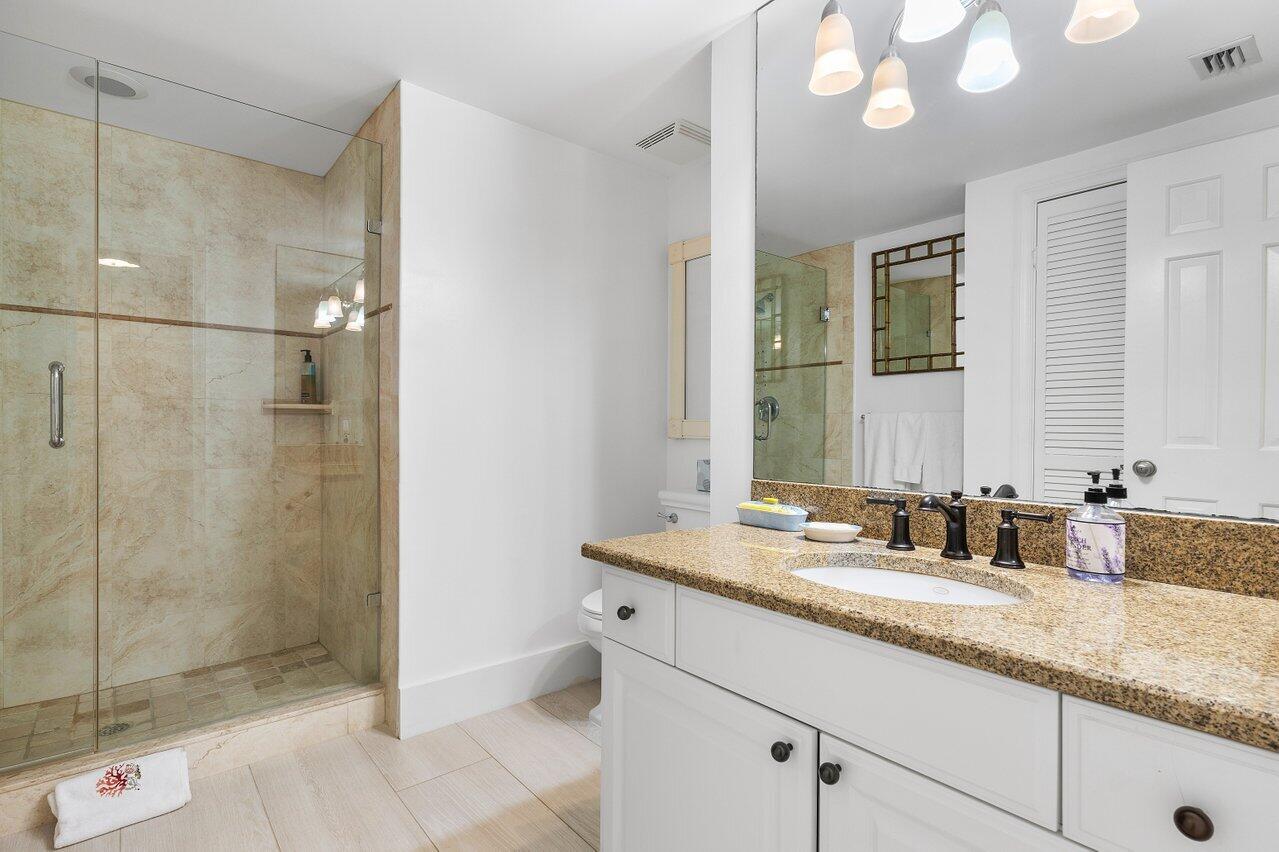 5900 Old Ocean Boulevard B3