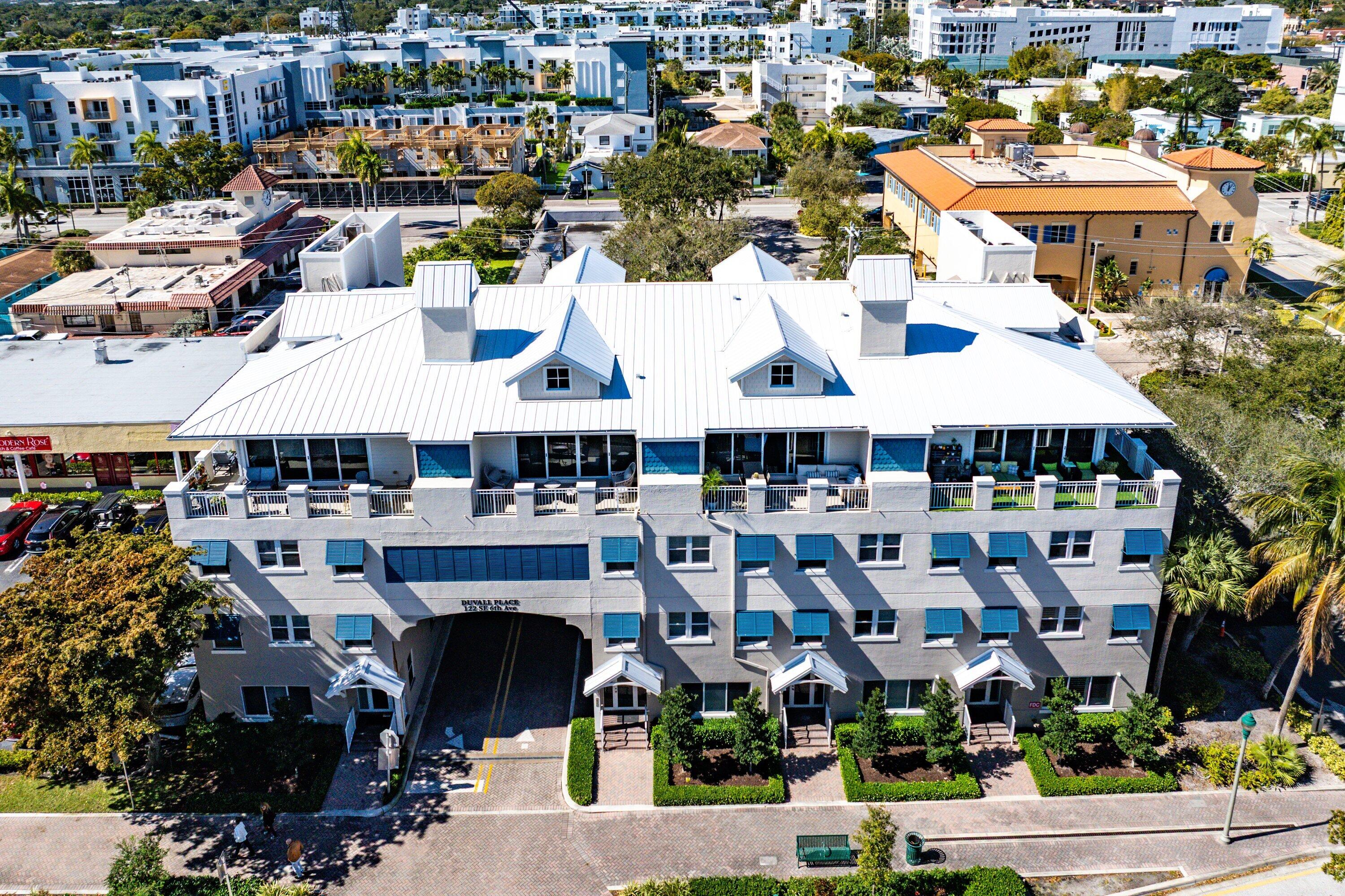 122 SE 6th Avenue 3