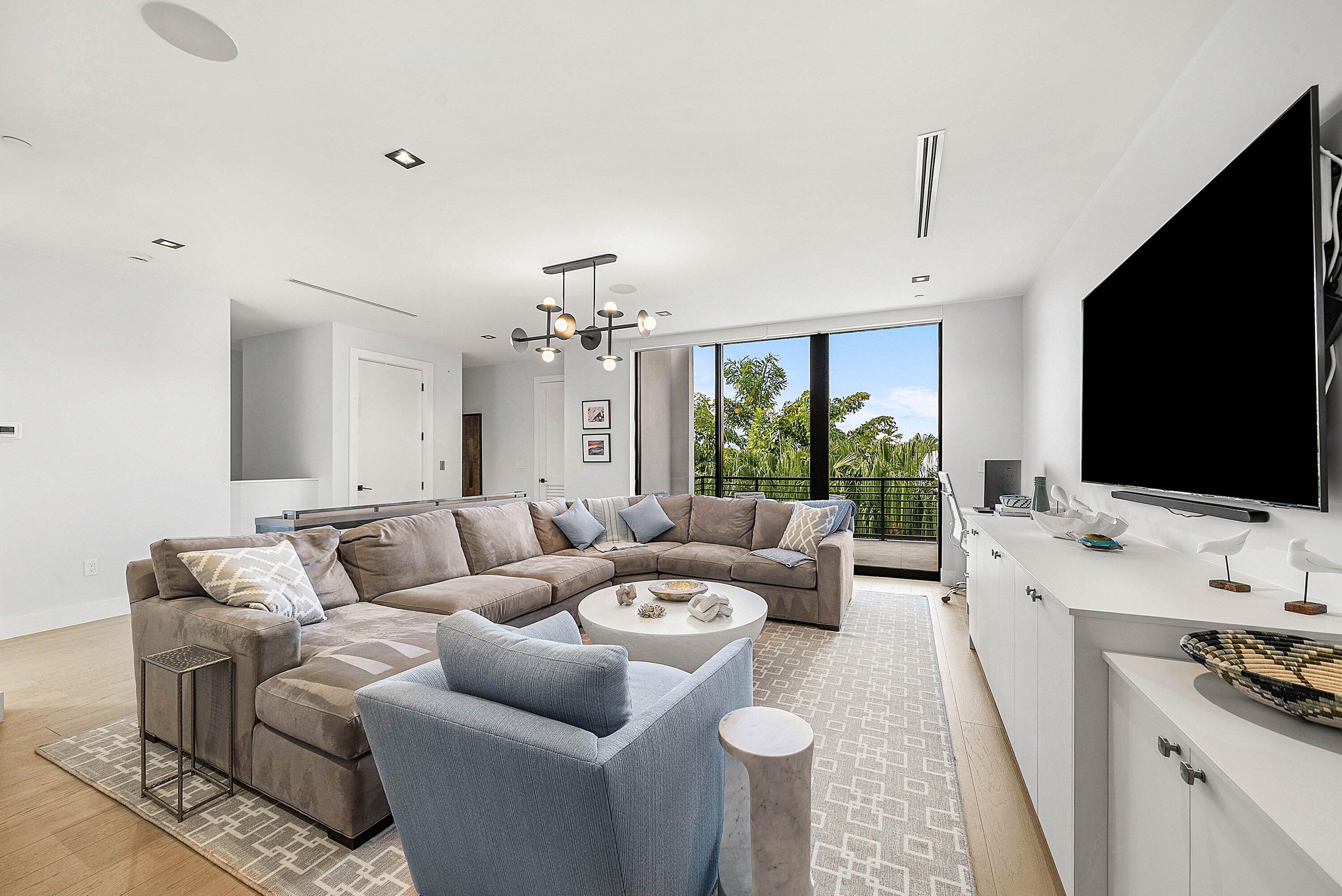 927 Witherspoon Lane