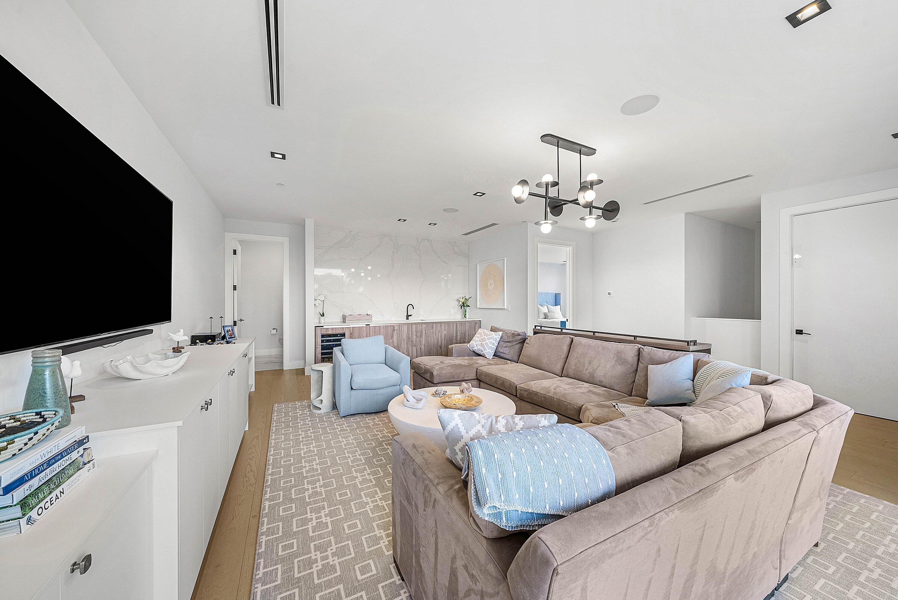 927 Witherspoon Lane