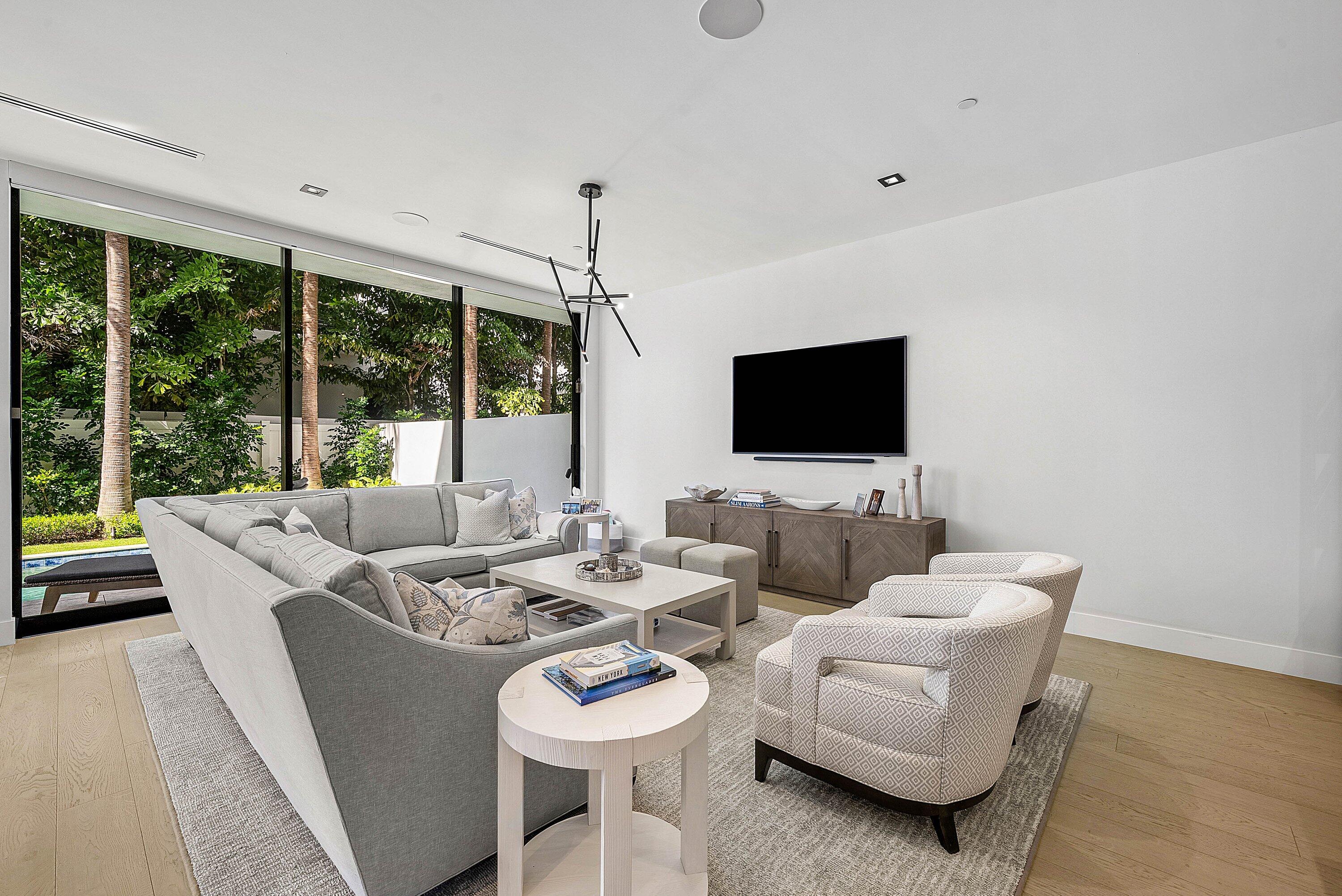 927 Witherspoon Lane