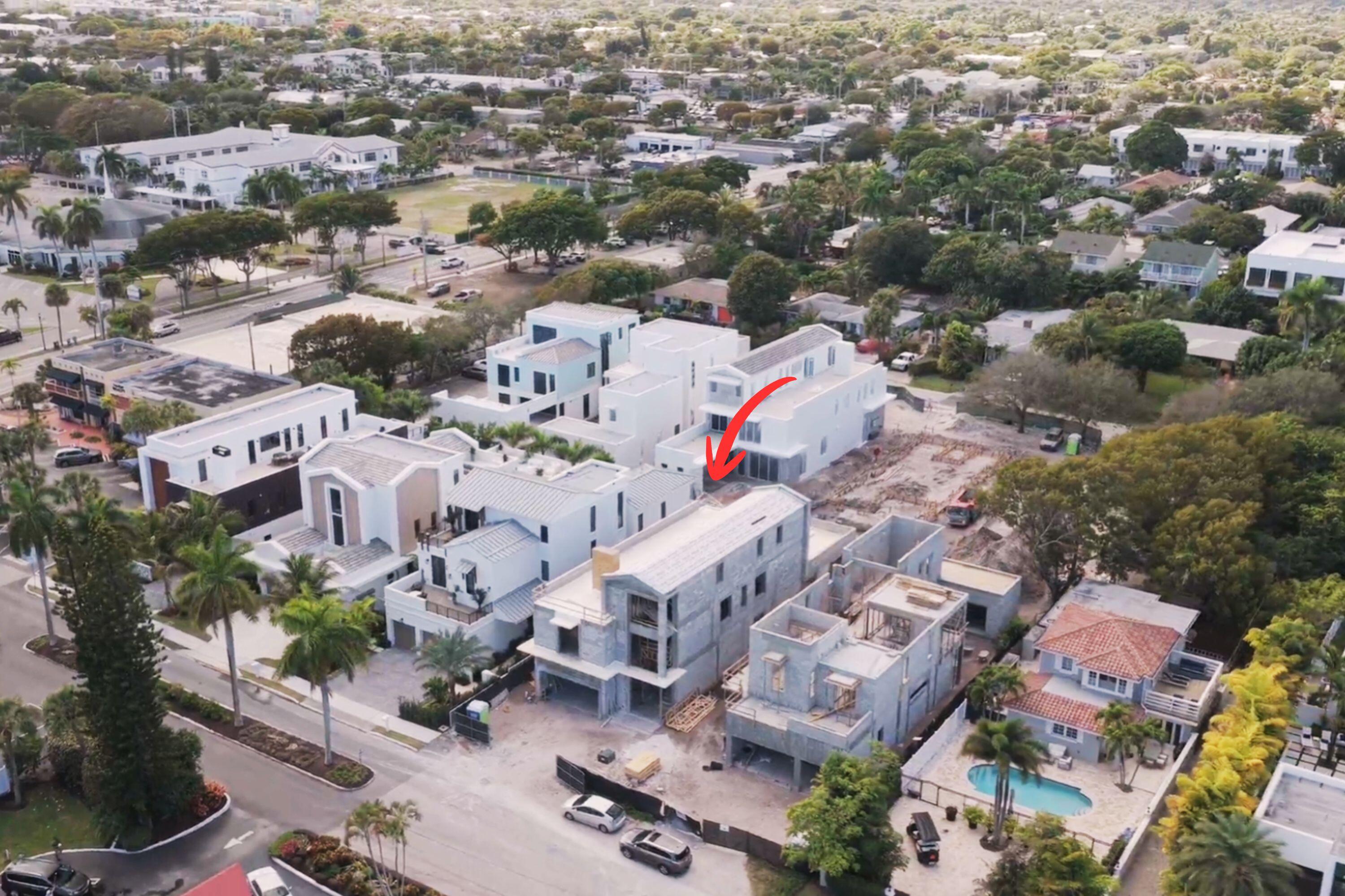 816 Palm Trail