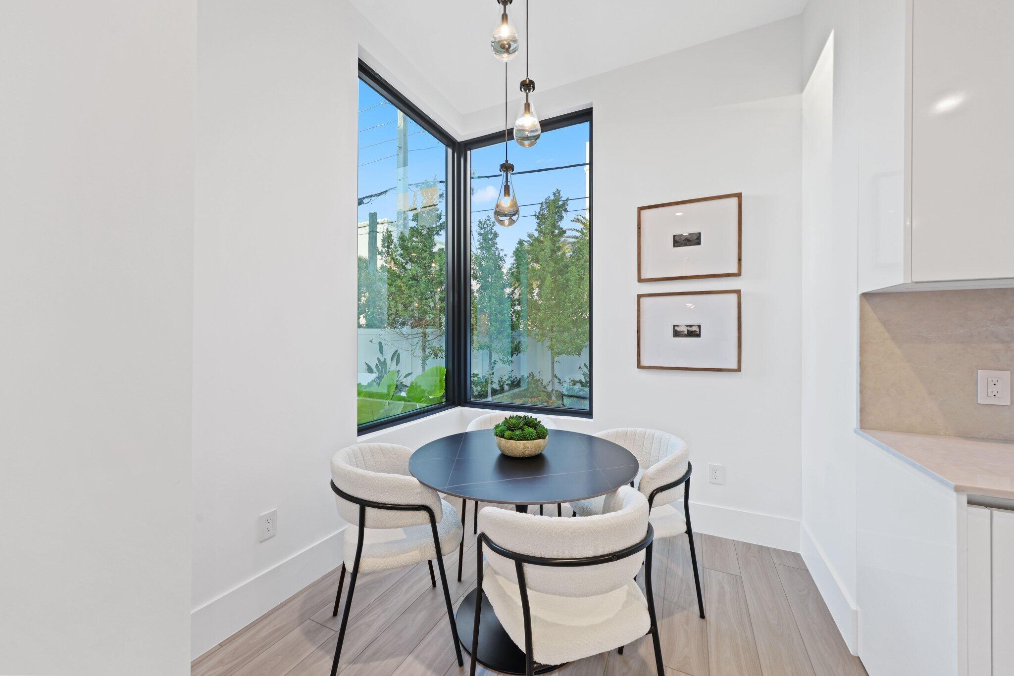 201 SE 4th Avenue