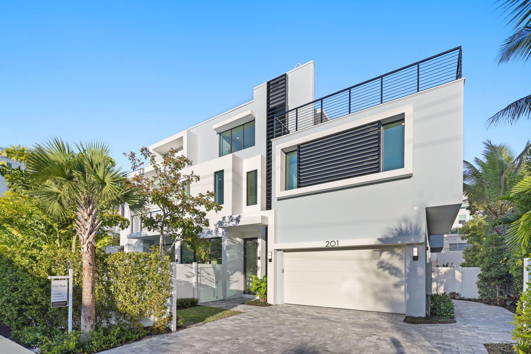 201 SE 4th Avenue
