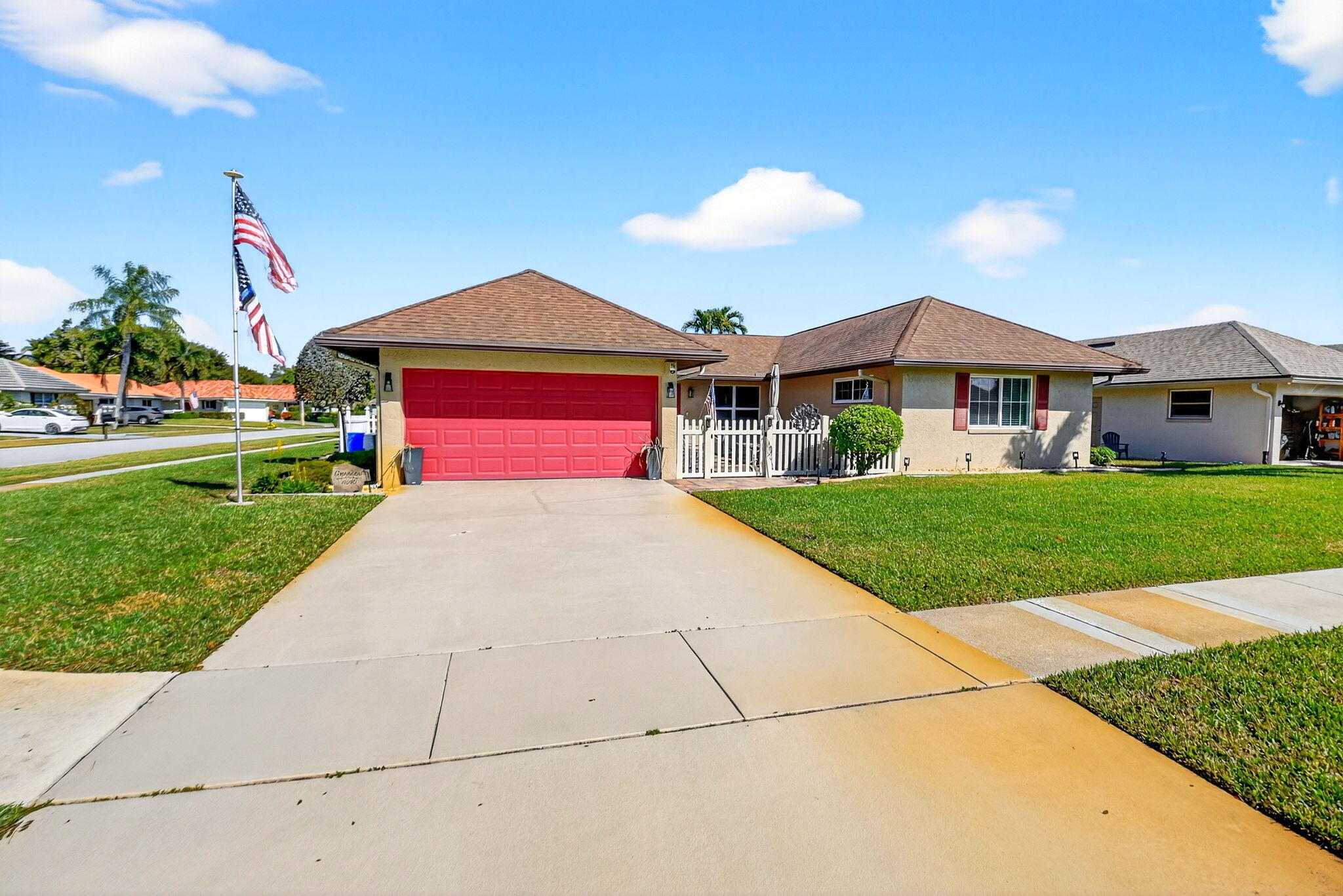 10260 Greentrail Drive N