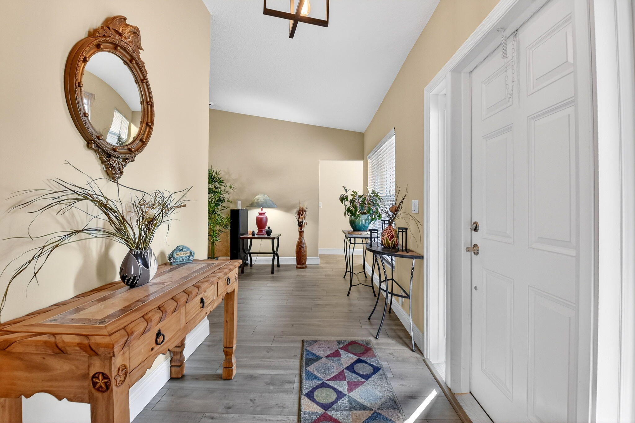 10260 Greentrail Drive N