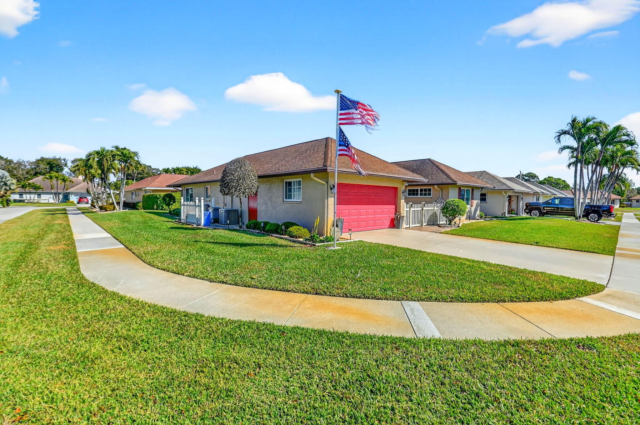 10260 Greentrail Drive N