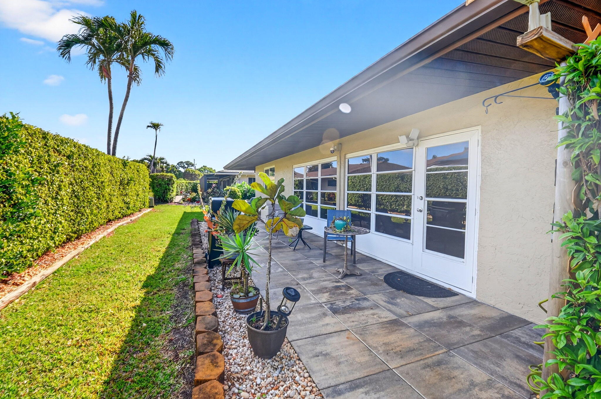 10260 Greentrail Drive N