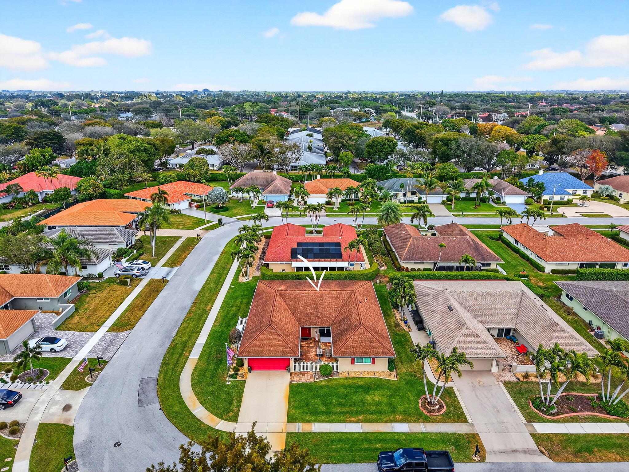 10260 Greentrail Drive N