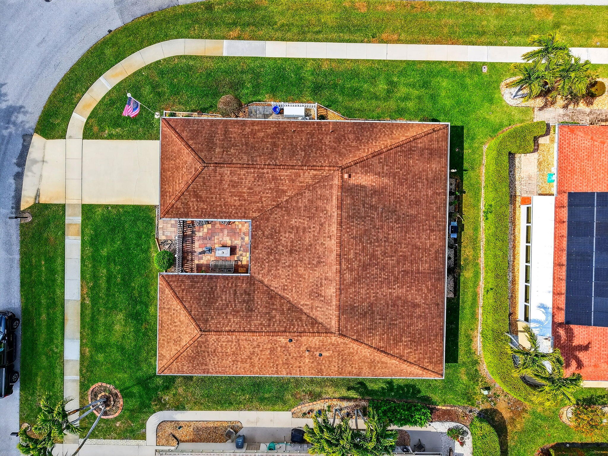 10260 Greentrail Drive N