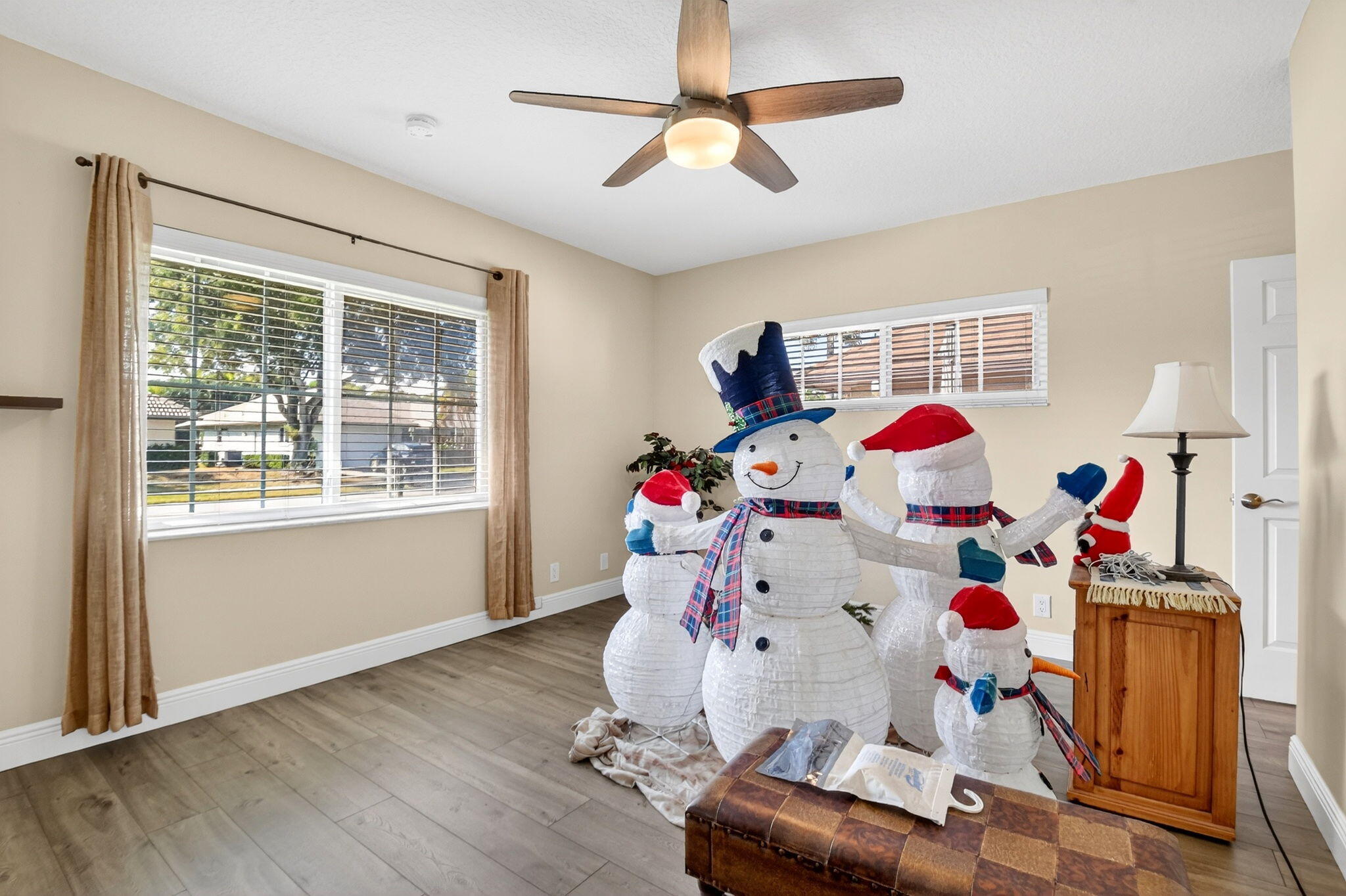 10260 Greentrail Drive N