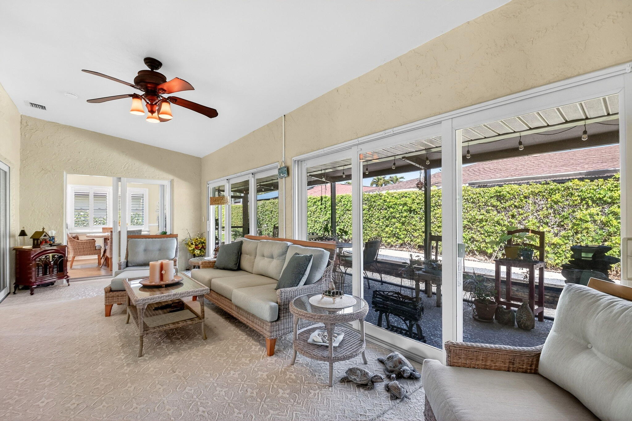 10265 Greentrail Drive N