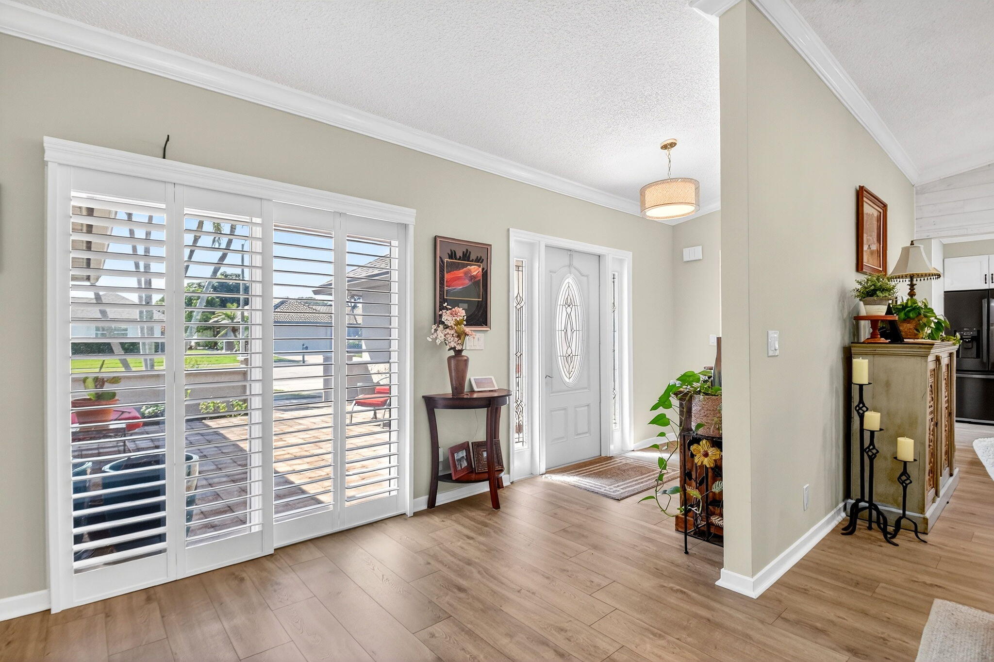 10265 Greentrail Drive N