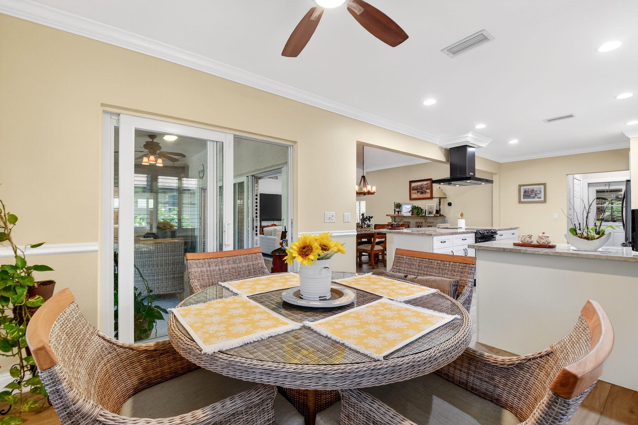 10265 Greentrail Drive N