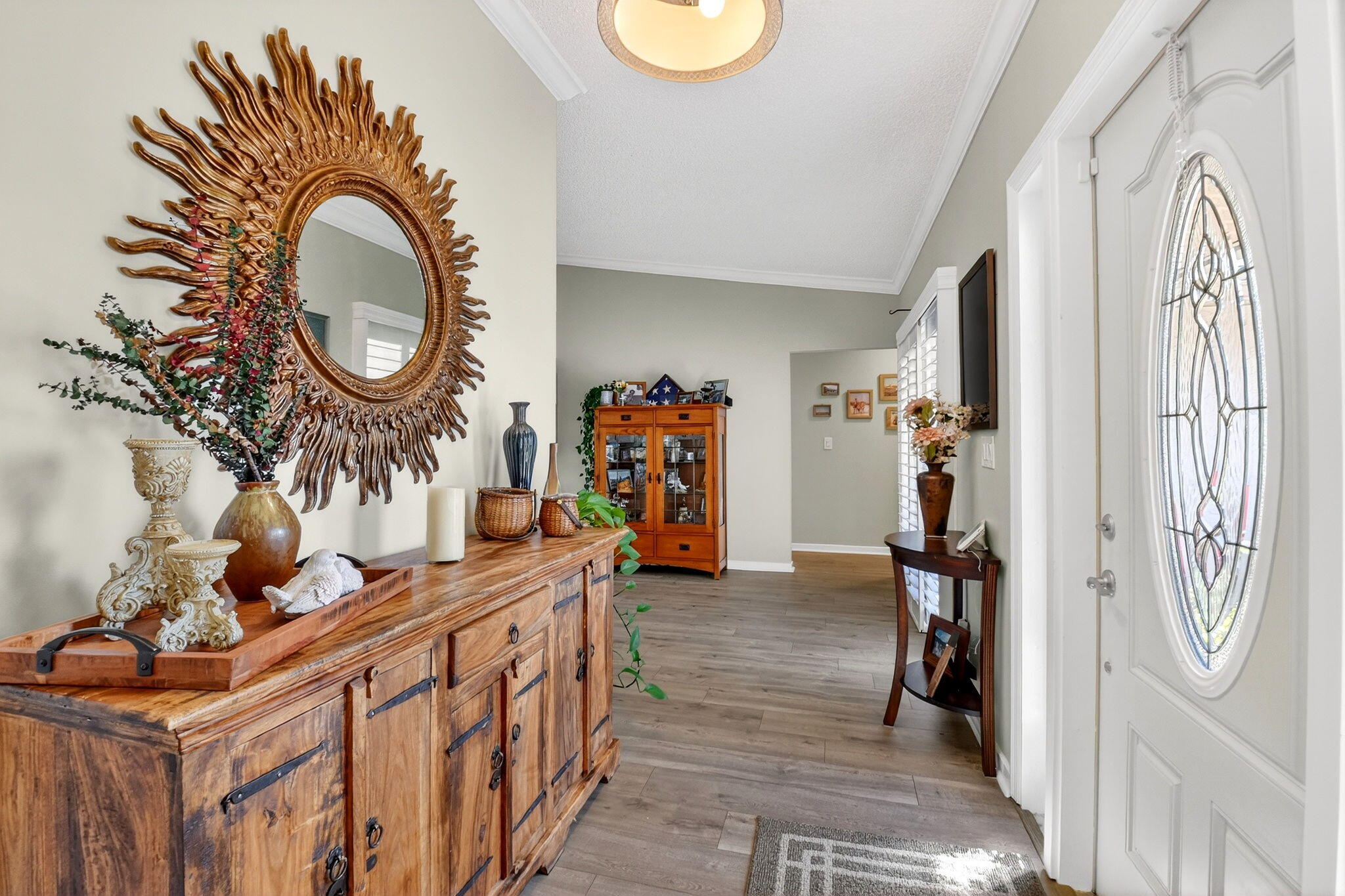 10265 Greentrail Drive N