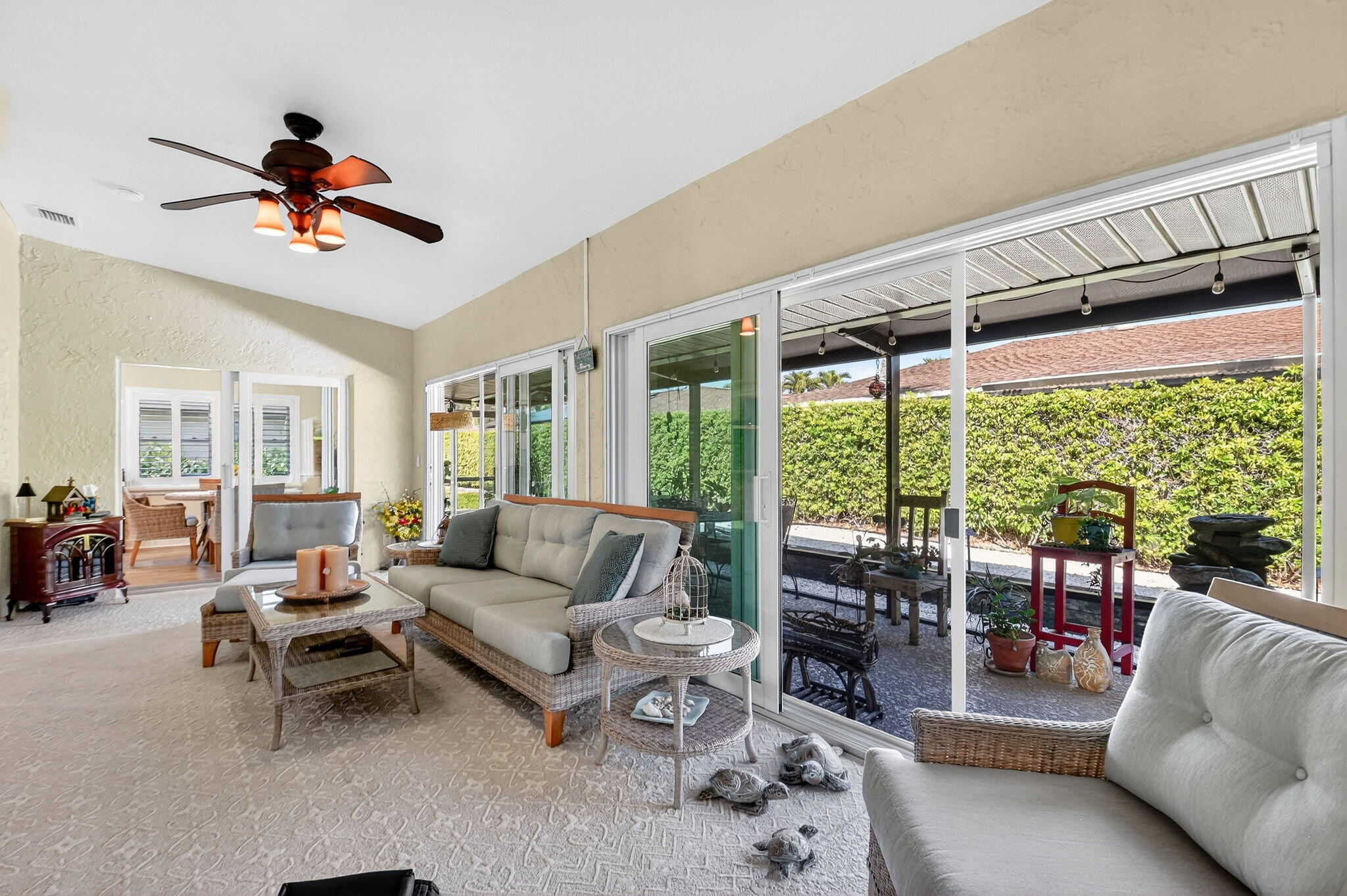 10265 Greentrail Drive N