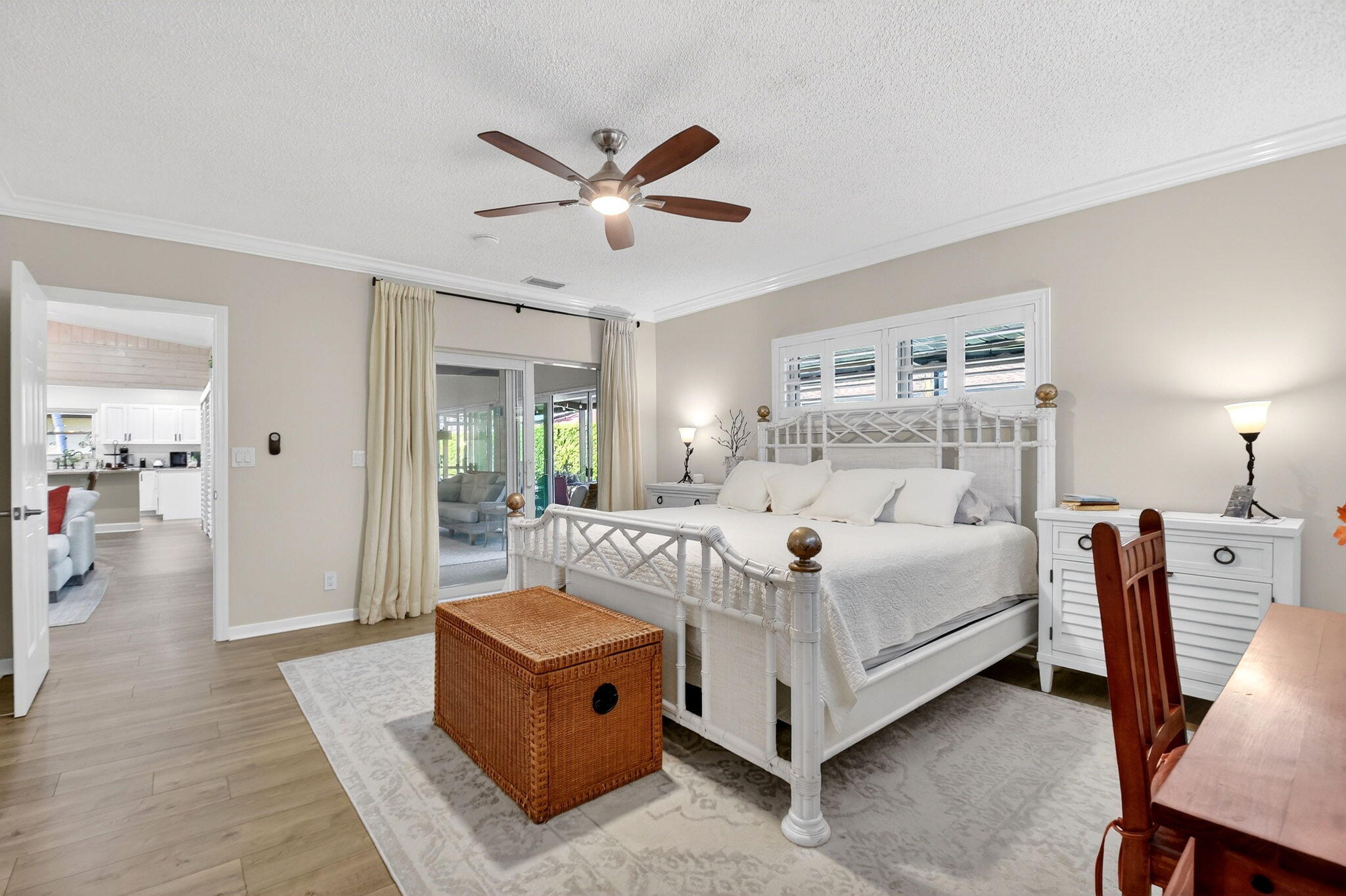 10265 Greentrail Drive N