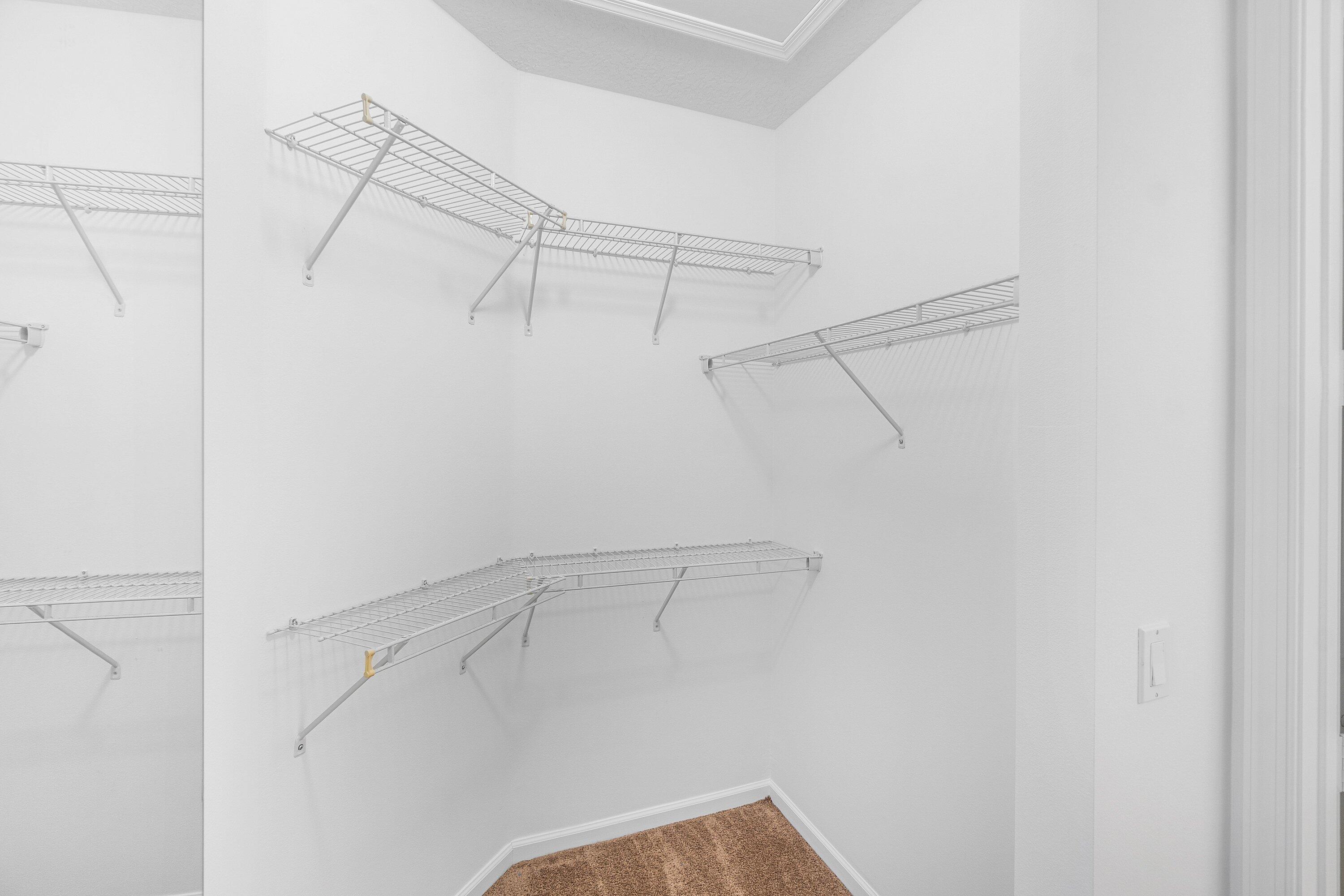 238 E Chrystie Circle