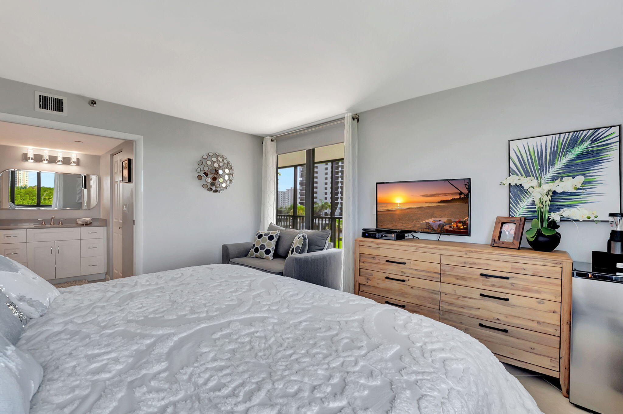 3420 S Ocean Boulevard 4n