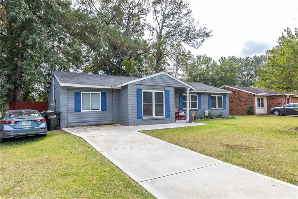 3570 Stratford Avenue