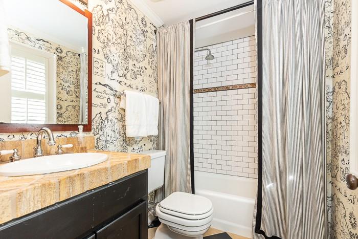 2945 Paces Lake Drive