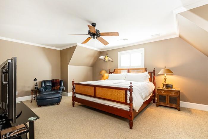 2945 Paces Lake Drive