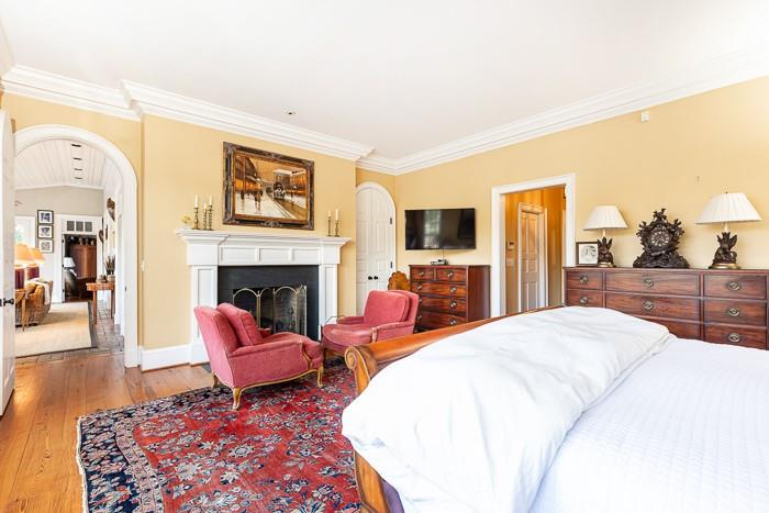 2945 Paces Lake Drive