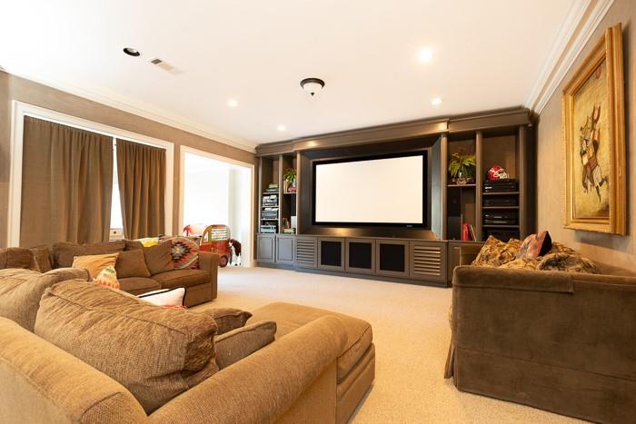 2945 Paces Lake Drive