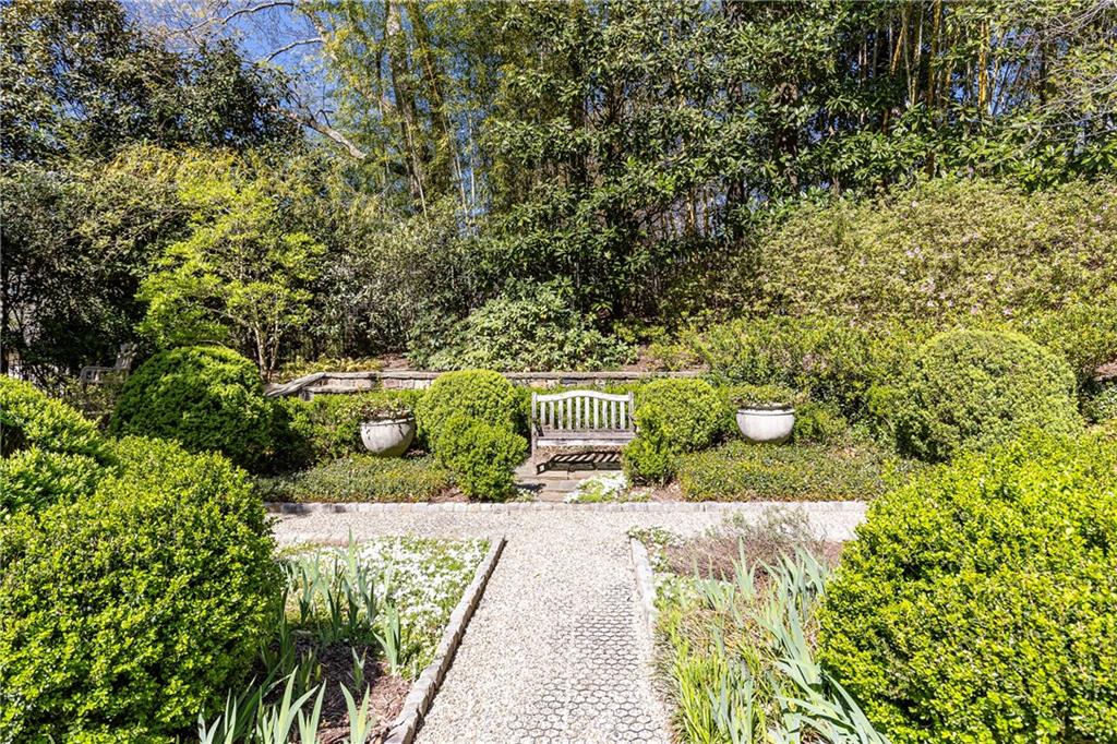 2980 Bakers Meadow Lane SE