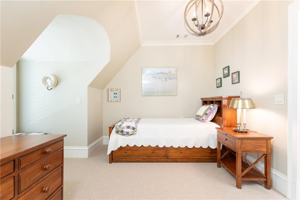 4266 Paces Ferry Road SE