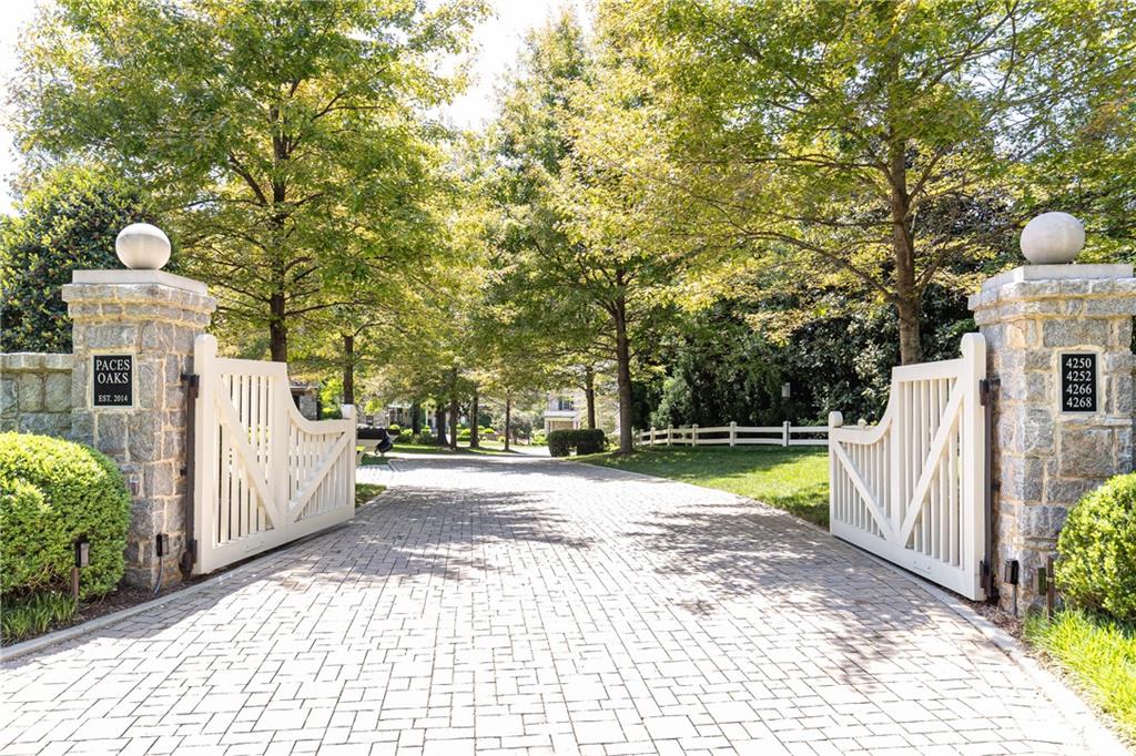 4266 Paces Ferry Road SE
