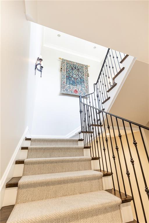 4266 Paces Ferry Road SE