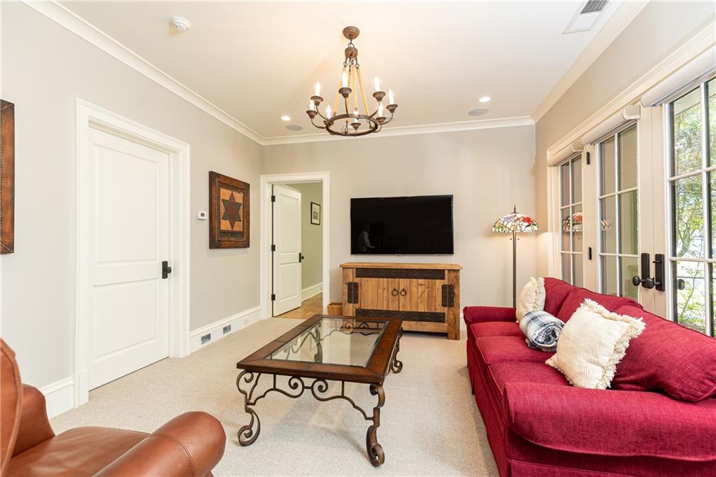 4266 Paces Ferry Road SE