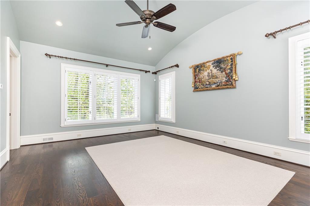 4266 Paces Ferry Road SE