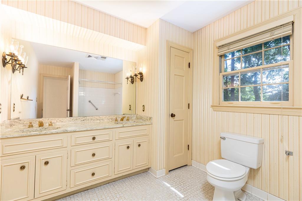 5287 Vernon Lake Drive