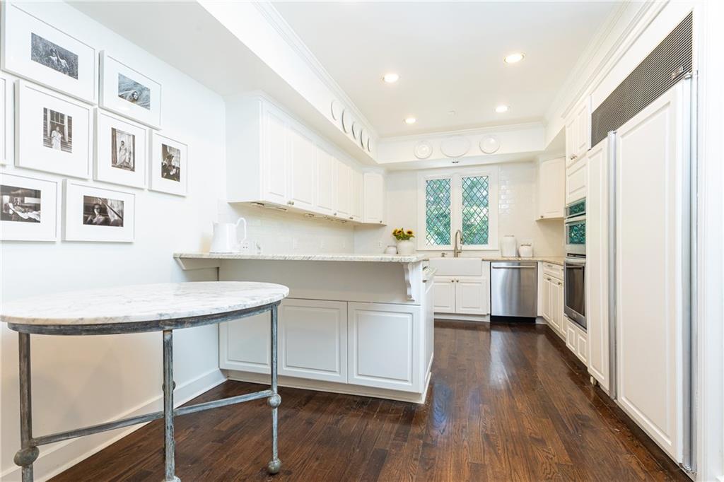 716 Mill Walk