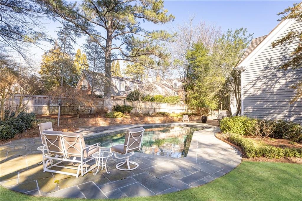 2900 Bakers Farm Road